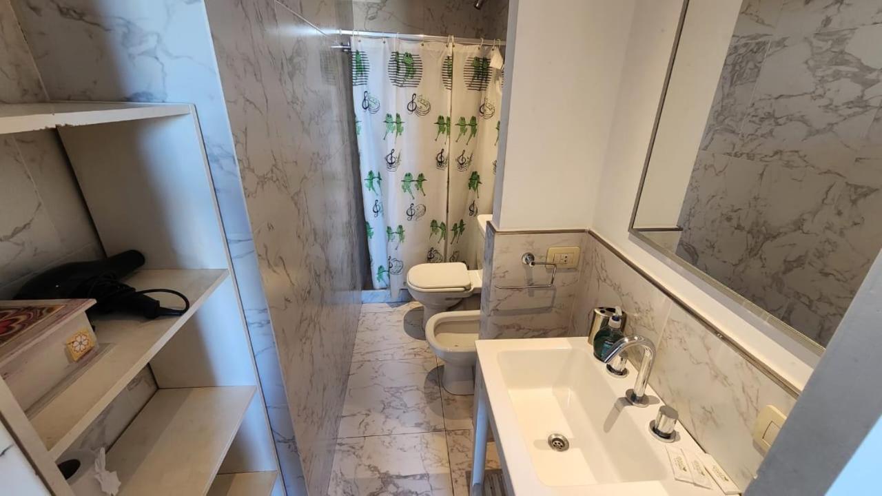 Barrancas De Madero Apartment - Buenos Aires — Photos 2